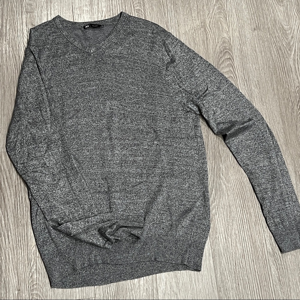 Mens medium. Worn once. Fine Bamboo Rayon